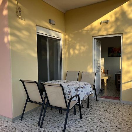 Athens Riviera: 2 Bed / 3' Walk From The Beach Agia Marina  ภายนอก รูปภาพ